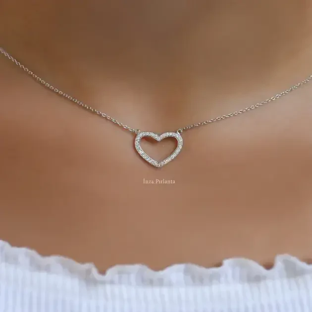 0.10 Karat Özel Tasarım Pırlanta Kalp Kolye - 1