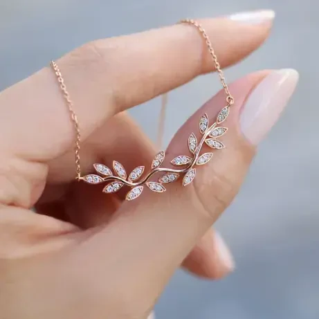 0.30 Karat Özel Tasarım Dal Pırlanta Kolye - 1