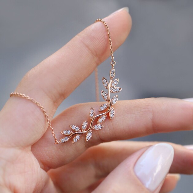 0.30 Karat Özel Tasarım Dal Pırlanta Kolye - 2