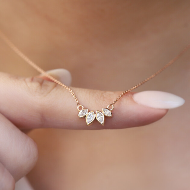  0.30 Karat Özel Tasarım Pırlanta Kolye - 1