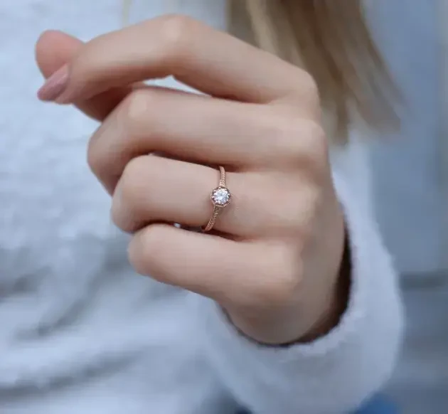 0.30 Karat Sekizgen Başak Pırlanta Yüzük - 2