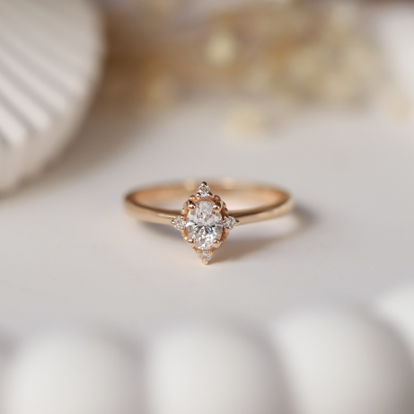 0.35 Karat E VS2 GIA Sertifikalı Özel Tasarım Mini Selius Pırlanta Yüzük 