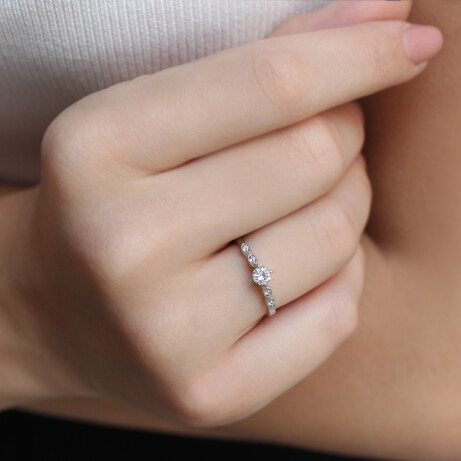 0.35 Karat F VS2 Vintage GIA Sertifikalı Tasarım Pırlanta Tektaş Yüzük - 