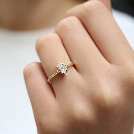 0.35 Karat Özel Tasarım Mini Selius Pırlanta Yüzük - 2