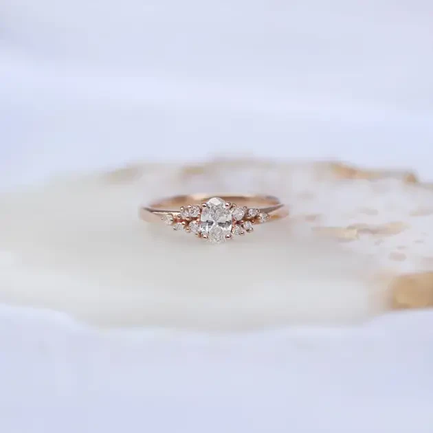 0.40 CT Vintage Oval Asimetri Pırlanta Yüzük - 