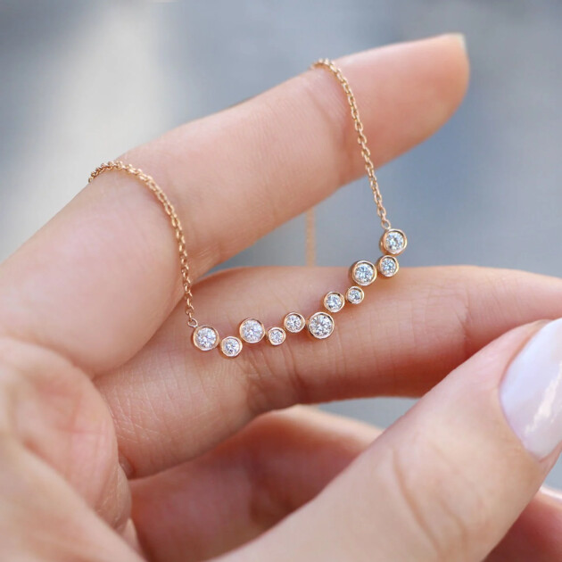 0.40 Karat Özel Tasarım Asimetri Pırlanta Kolye - 