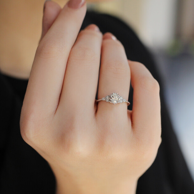 0.40 Karat Vintage Alice Tasarım Pırlanta Yüzük - 1