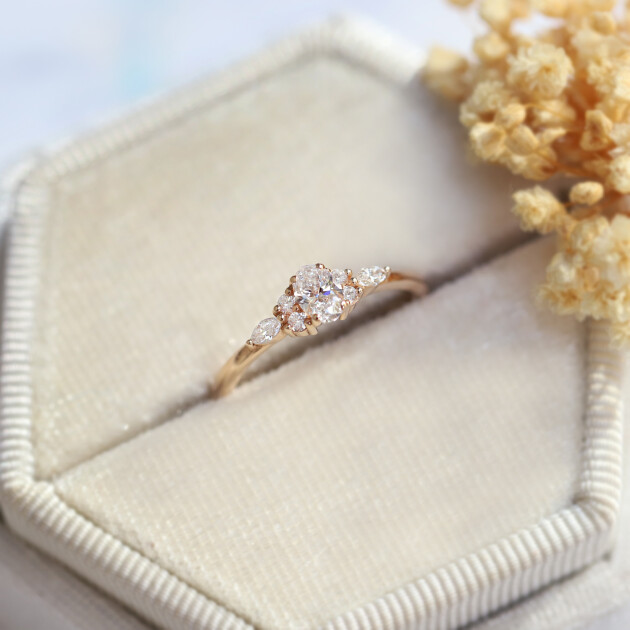 0.45 CT D VS2 GIA Özel Tasarım Larissa Oval Pırlanta Yüzük - 2