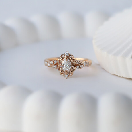 0.45 Karat Vintage Mia Asimetri Pırlanta Yüzük - 