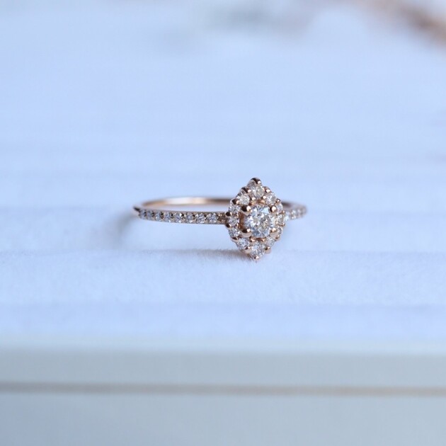 0.45 Karat Vintage Mini Lina Kenar Taşlı Pırlanta Yüzük - 2