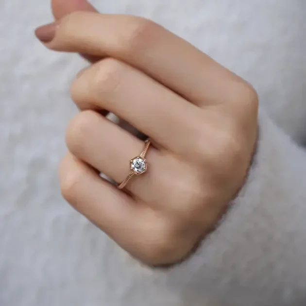 0.50 CT F VS2 GIA Sertifikalı Altıgen Başak Pırlanta Yüzük - 