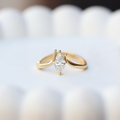 0.50 Karat Özel Tasarım Markiz Pırlanta Tektaş Yüzük - 