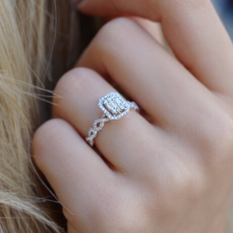 0.50 Karat Pırlanta Baget Yüzük - 2