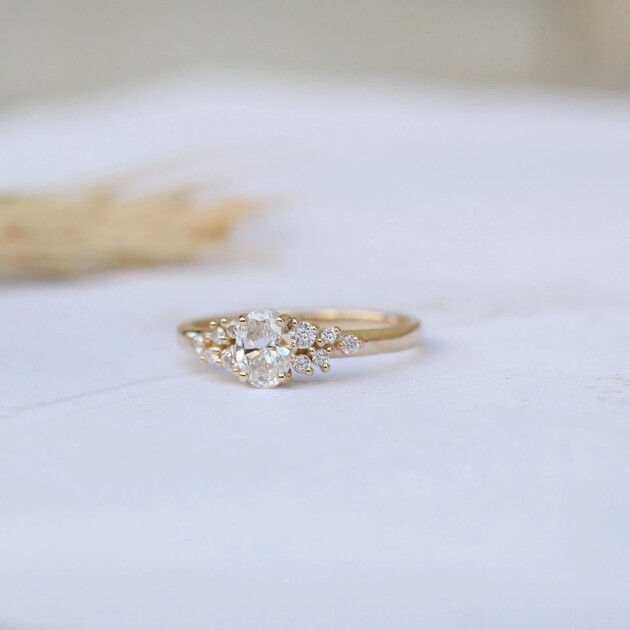 0.50 Karat Vintage Özel Tasarım Oval Asimetri Pırlanta Yüzük - 2