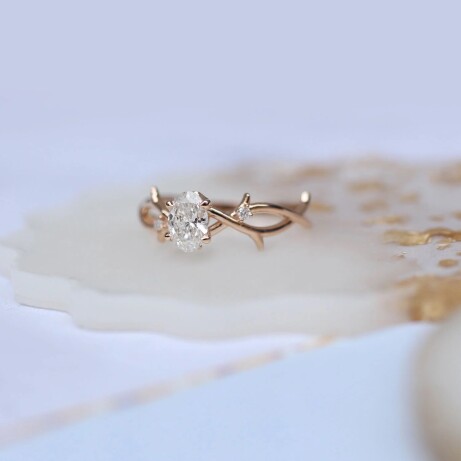 0.52 Karat D SI2 GIA Sertifikalı Özel Tasarım Pırlanta Dal Tektaş Yüzük 