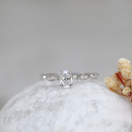 0.52 Karat Vintage Özel Tasarım Oval Pırlanta Tektaş Yüzük - 