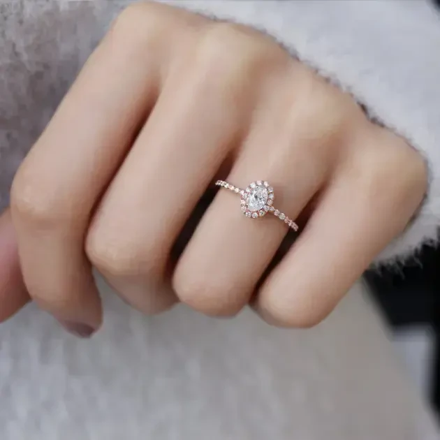 0.55 Karat Oval Pırlanta Tektaş Yüzük - 