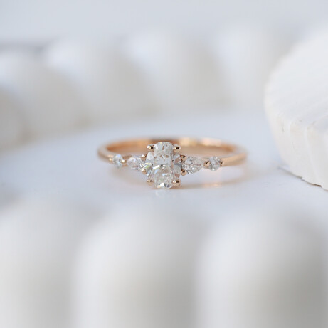 0.55 Karat F SI2 HRD Sertifikalı Vintage Lucia Pırlanta Yüzük - 