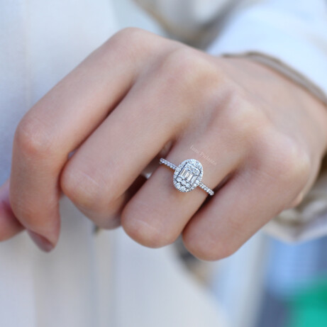 0.55 Karat Pırlanta Baget Yüzük - 