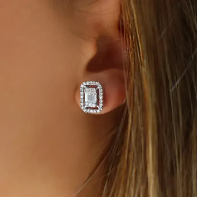 0.60 CT Pırlanta Baget Küpe - 