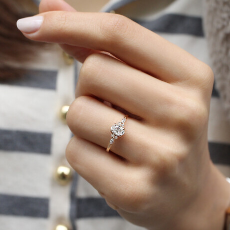 0.60 Karat Özel Tasarım Larissa Oval Pırlanta Yüzük - 1