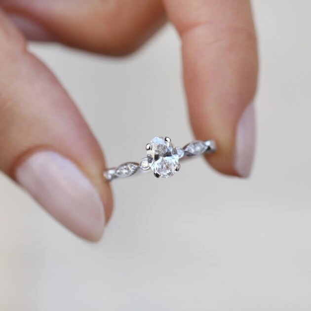 0.62 Karat Vintage Tasarım Oval Pırlanta Tektaş Yüzük - 1