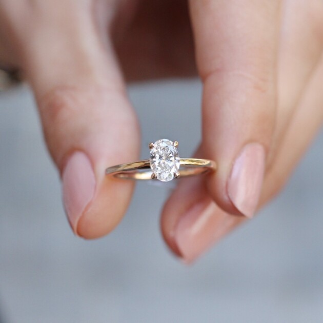 0.70 CT HRD Sertifikalı Oval Pırlanta Tektaş Yüzük - 1