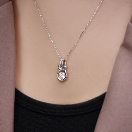 0.70 Karat HRD Sertifikalı Özel Tasarım Tektaş Pırlanta Kolye - 2