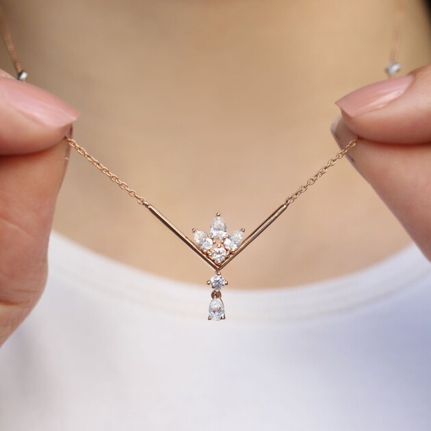 0.70 Karat Özel Tasarım Damla Pırlanta Kolye - 3