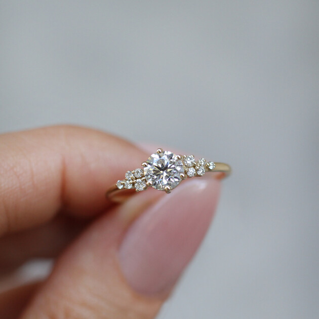 0.80 CT GIA Sertifikalı Vintage Özel Tasarım Asimetri Pırlanta Tektaş Yüzük - 1
