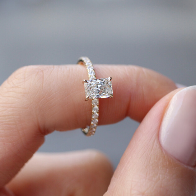 0.80 CT HRD Sertifikalı Özel Tasarım Radiant Pırlanta Tektaş Yüzük - 3