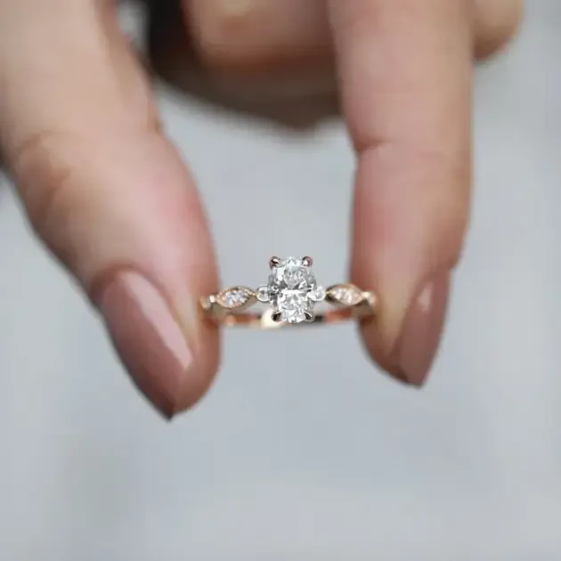 0.82 CT GIA Sertifikalı Vintage Tasarım Oval Pırlanta Tektaş Yüzük - 1