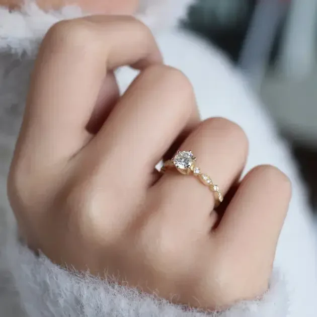 0.82 CT HRD Sertifikalı Vintage Tasarım Pırlanta Tektaş Yüzük - 2