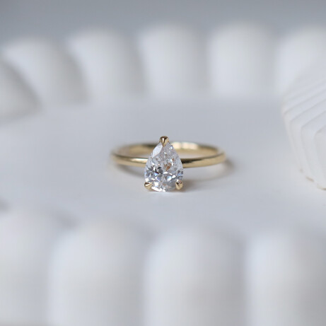 1.00 CT E SI2 HRD Sertifikalı Damla Pırlanta Yüzük - 1