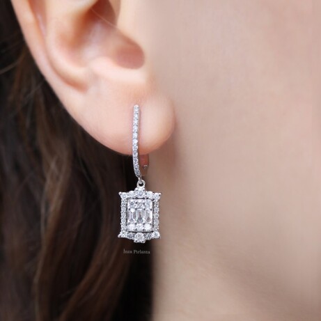 1.00 Karat Özel Tasarım Pırlanta Baget Küpe - 