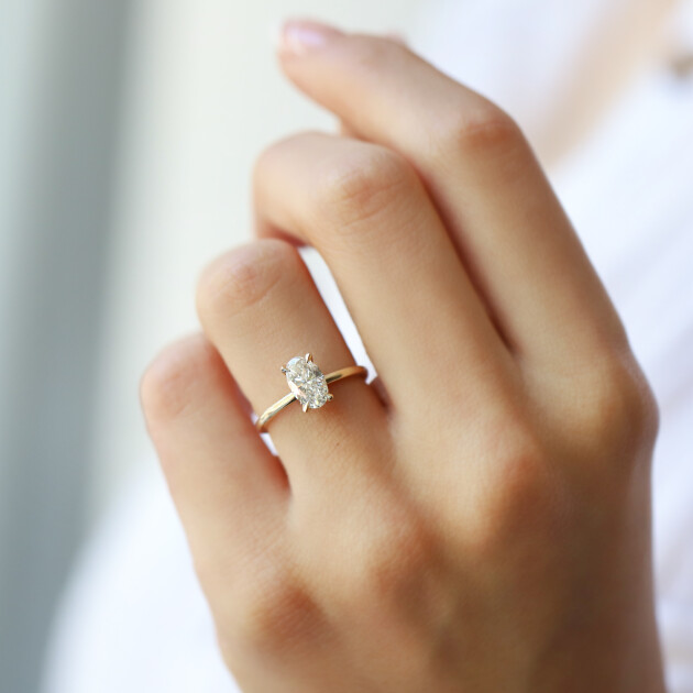 1.05 Karat F SI2 GIA Sertifikalı Oval Tektaş Yüzük - 2