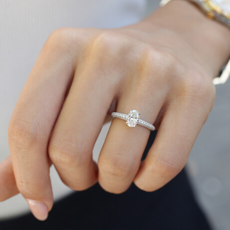 1.10 Karat F SI2 GIA Sertifikalı Özel Tasarım Oval Pırlanta Yüzük - 2