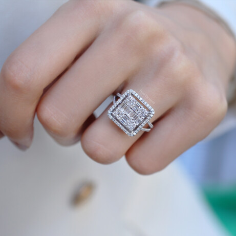 1.25 Karat Pırlanta Baget Yüzük - 