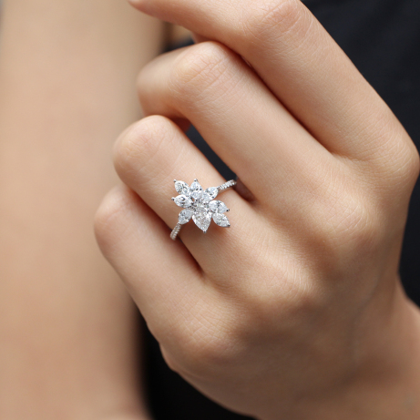 1.50 Karat Özel Tasarım Damla Pırlanta Yüzük - 