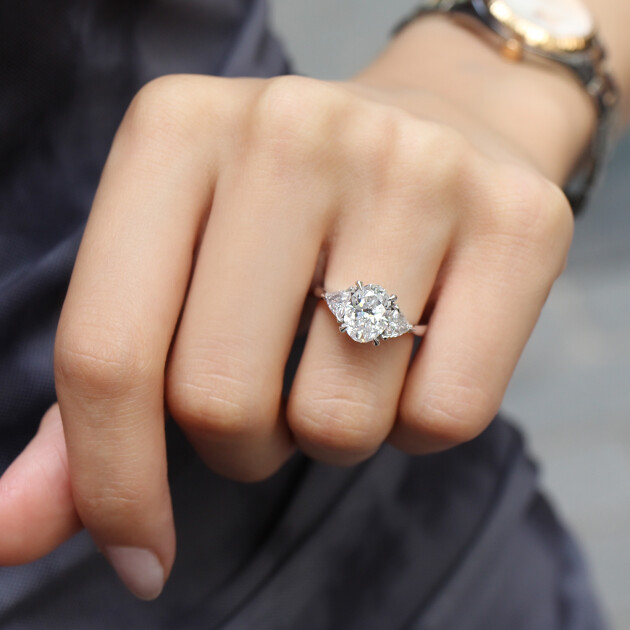 2.50 Karat GIA Sertifikalı Özel Tasarım Lena Oval Pırlanta Yüzük - 2