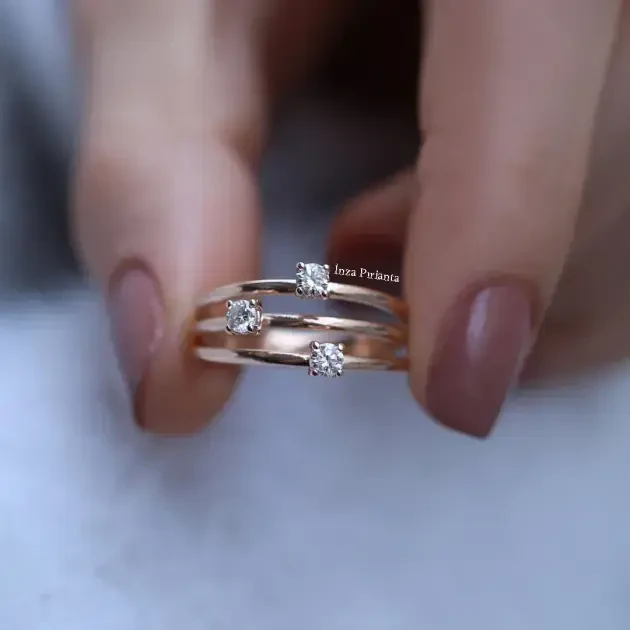 0.45 CT Tasarım Tria Pırlanta Yüzük - 