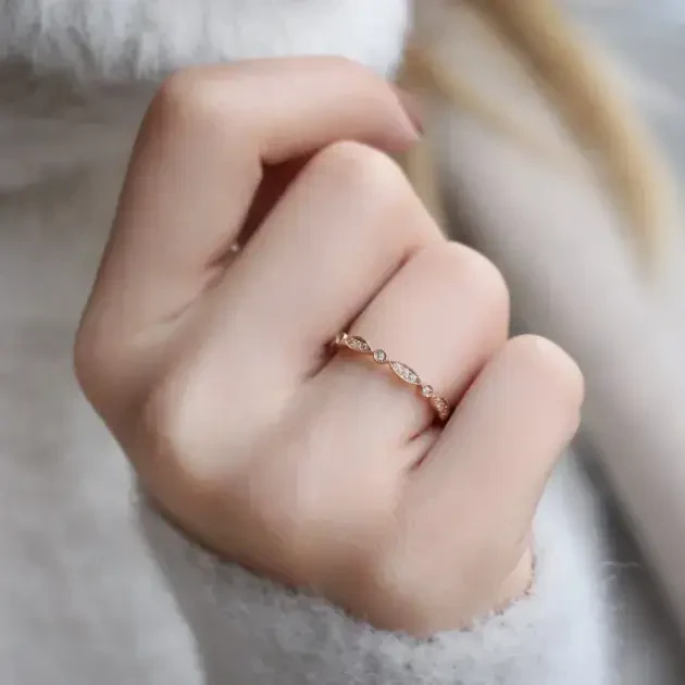 Vintage Özel Tasarım Yarım Tur Pırlanta Yüzük - 